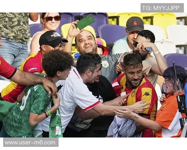 博安禁区手球送点洛里38岁高龄神勇扑救抱住点球